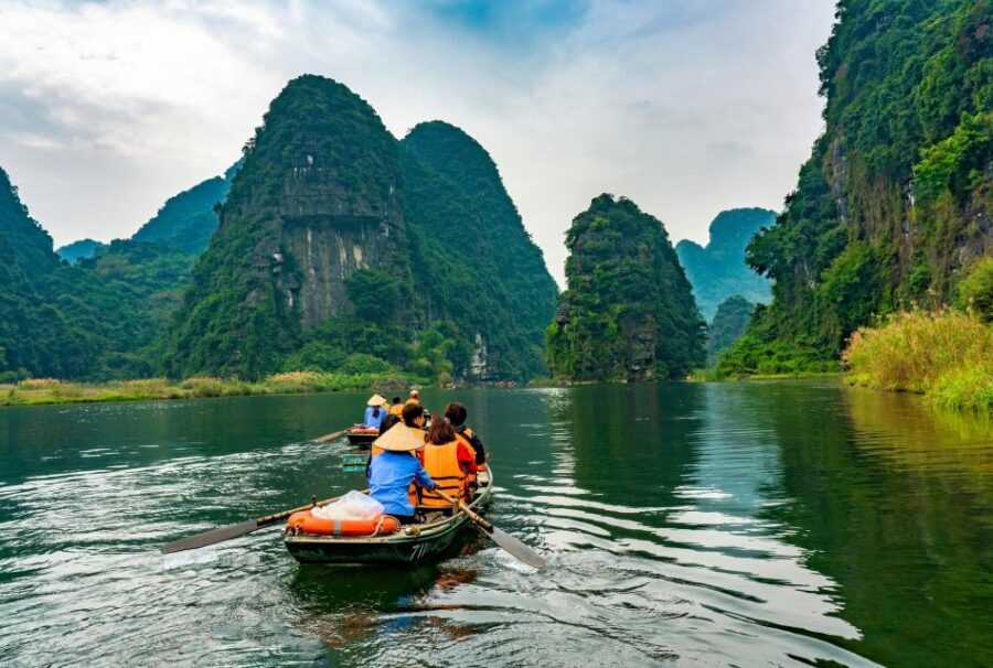 From Hanoi: Trang An Eco-tourism -Bai Dinh pagoda & Mua Cave - Mua Cave’s 500 steps: views, pacing, and who might struggle