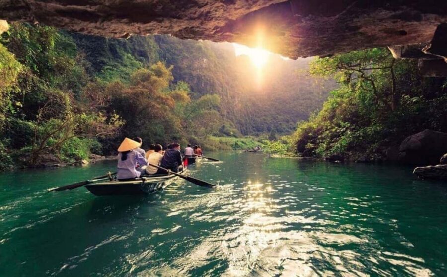 From Hanoi: Trang An eco-tourism - Hoa Lu ancient & Mua Cave - A smooth Hanoi-to-Ninh Binh day that actually fits