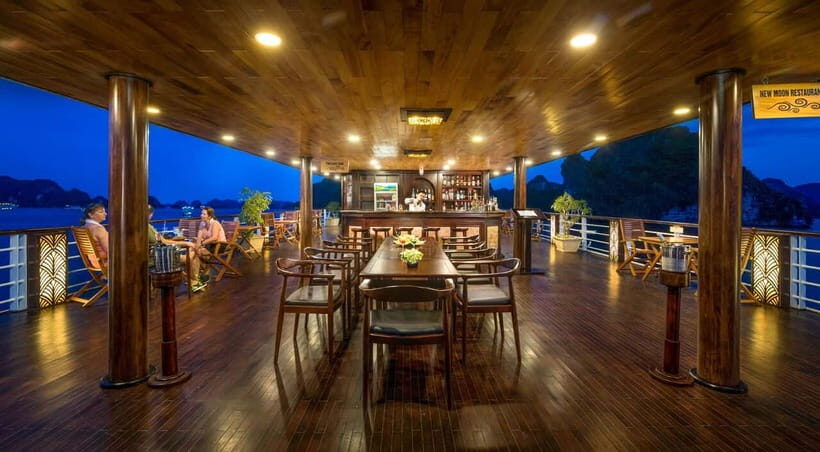 From Lan Ha Bay: 3-Day 2-Night Cruise with Meals & Kayaking - Food on Board: Vietnamese Comfort, with Vegan-Friendly Wins