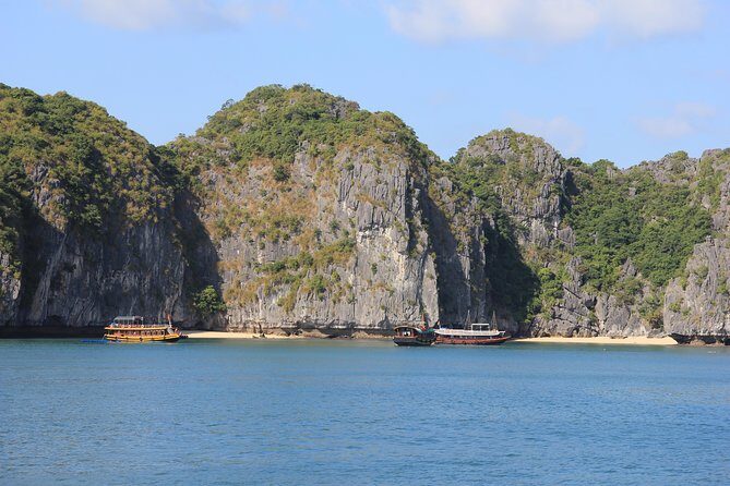 Full day boat trip with Cat Ba Captain Jack to Lan Ha Bay and Ha Long Bay - Three Peach Beaches and the hidden lagoon: swim, repeat, and relax