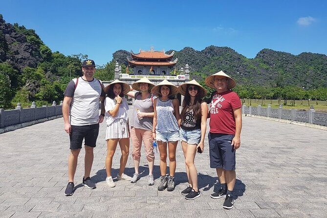 Full-Day Tour Hoa Lu, Tam Coc Boat Trip and Mua Cave - How Hoa Lư, Tam Cốc, and Mua Cave work as one smart day