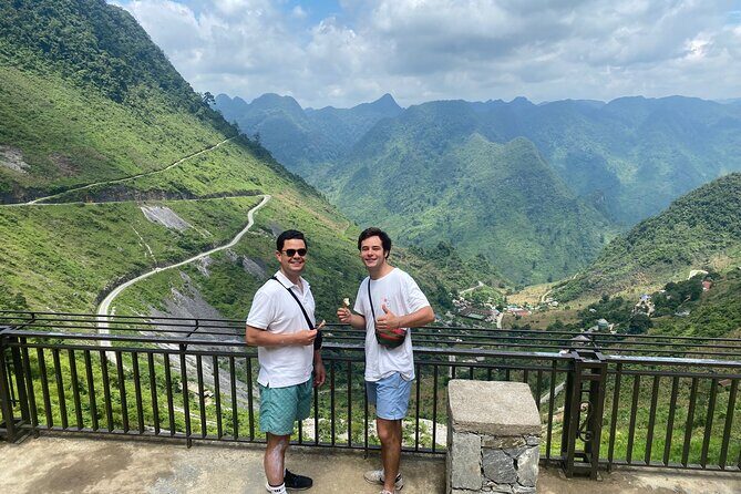 Ha Giang Tour 3-Day-2-Night, English Speaking Guide, Small Group - Day 3: Du Gia, Lùng Tám Weaving, and a Smooth Return to Ha Giang