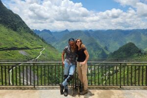 Ha Giang Tour 4 Day-3-Night, English Speaking Guide, Small Group - Day 1: Quan Ba Heaven Gate and Lung Khuy Cave to Yen Minh