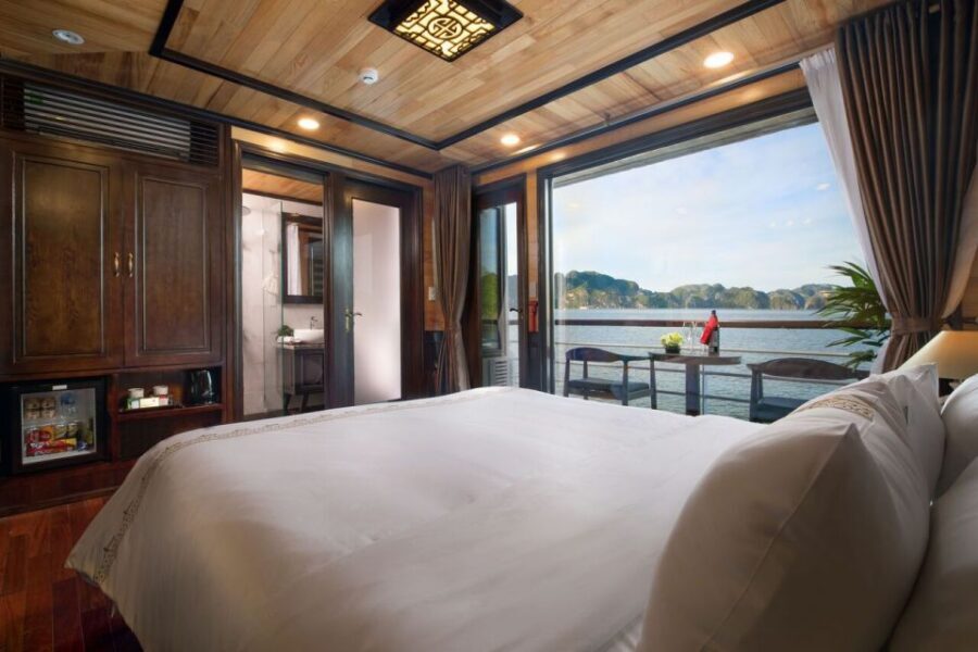 Ha Long & Lan Ha Bays: 2-Day Cruise with Meals & Kayaking - Tai Chi at sunrise: start calm, then get active