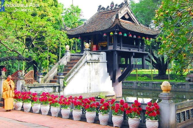 Ha Noi City Day Tour - St. Joseph’s Cathedral in the Old Quarter: French Colonial Meets Daily Life