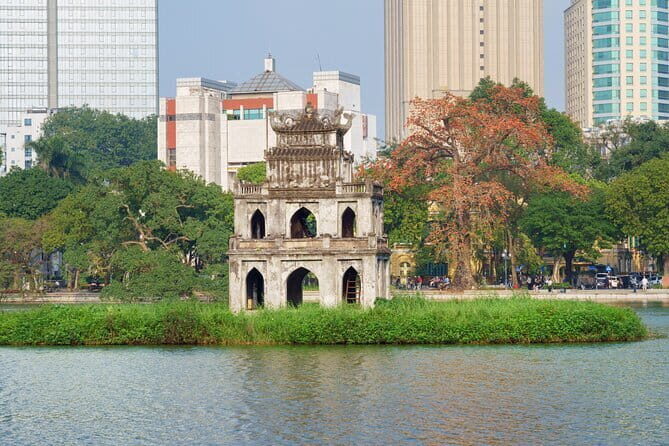 Ha Noi City Day Tour - Ho Chi Minh Mausoleum Complex and the Stilt House: Simple Life, Heavy Tone