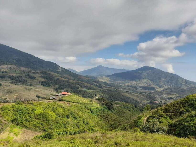 Half Day Sapa Trekking to Visit Lao Chai - Ta Van - Entering Lao Chai and Ta Van: why this short trek hits hard