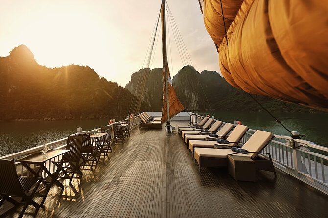 Halong Bay 2D1N BEST CRUISES All-Inclusive: Transfer, Meals, Kayak, Cave, Island - Overnight on the Boat: A/C Cabin, Hot Water, and a Real Meal Plan