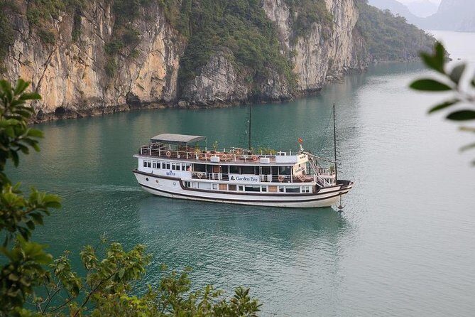Halong Bay 2D1N BEST CRUISES All-Inclusive: Transfer, Meals, Kayak, Cave, Island - Day 2 Alternatives: Thien Canh Son Cave or Cat Ba Time