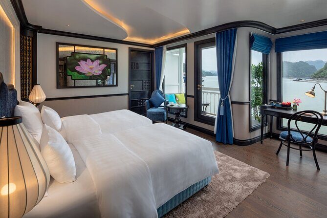 Halong Bay 2D1N Cruise Tour, Full Meals, Caves, Kayak &Transfer - Lan Ha Bay on a 2D1N cruise: why this itinerary works