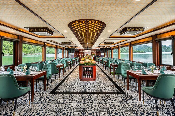 Halong bay 5star Cruise Day Trip: Buffet lunch & Limousine bus - Cruising the karst: great views with real crowd expectations