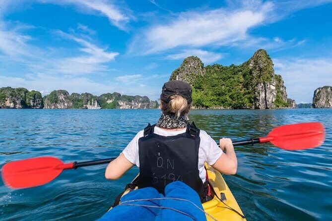 Halong Bay Day Tour: Visit Cave Island Kayaking Swimming Lunch - Sung Sot Grotto: Walk into the Surprising Grotto