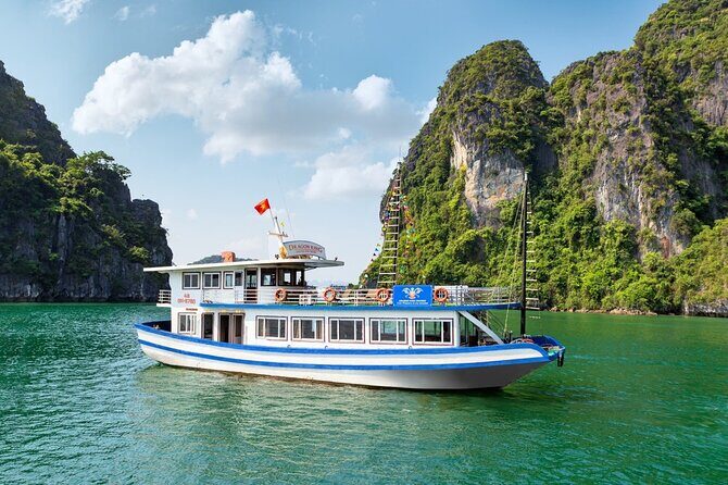 Halong Bay Day Tour With Titop Island, Cave, Kayak & Lunch - Entering Halong Bay From Hanoi: Why This Day Trip Works