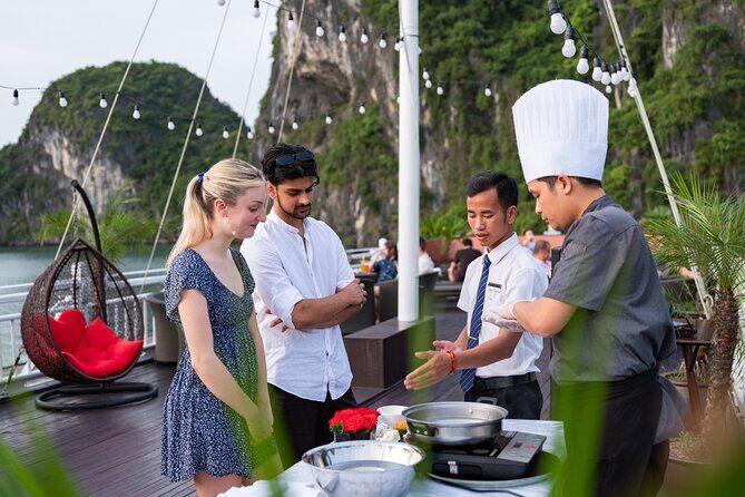 Halong Bay - Hera Luxury Day Cruise 7.5 Hours - Dark & Bright Caves by Kayak or Bamboo Boat: The Activity That Changes the Mood