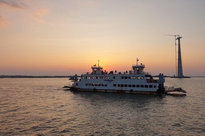 HaLong - LanHa Bay With La Pandora Boutique Cruises 2Days/1Night - Transfers from Hanoi: the $20 upgrade that can be worth it