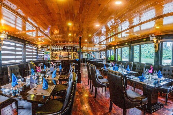 Halong Milalux 5 Star Cruise 2d1n,All inclusive,transfer - Lunch and return to Hanoi: the ride back feels shorter than you expect