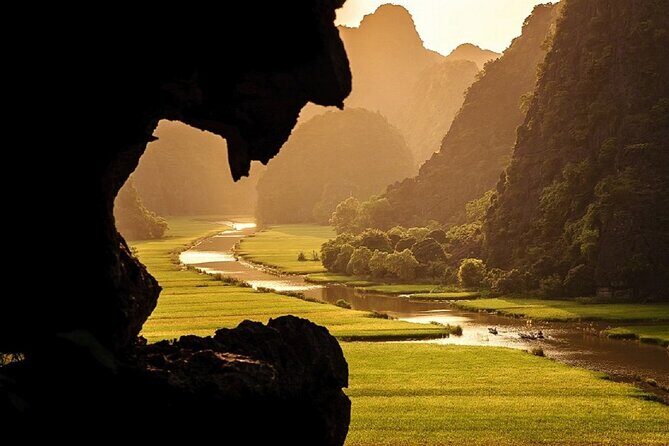 Hang Mua - Hoa Lu - Tam Coc Small Group Tour 8 People a Group - Price and value: what $85 really covers