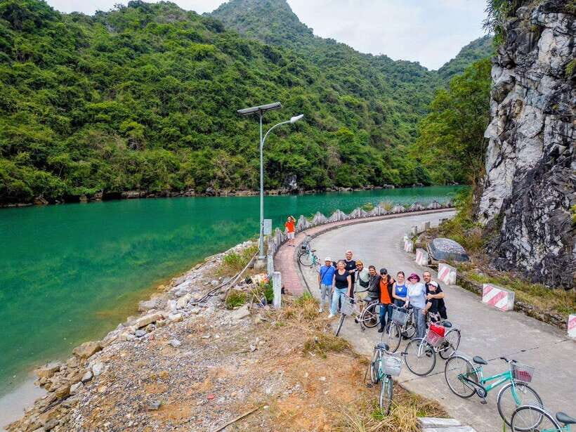 Hanoi: 2-Day Ha Long and Lan Ha Bay Cruise with Kayaking - The spring roll cooking class plus squid fishing and karaoke night