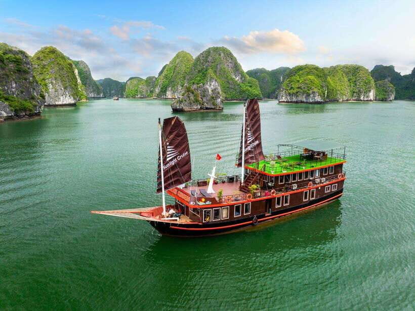 Hanoi: 2-Day Ha Long and Lan Ha Bay Cruise with Kayaking - Cabins, meals, and what you actually get for $128