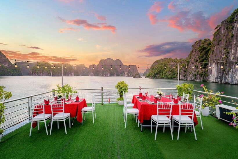 Hanoi: 2-Day Ha Long and Lan Ha Bay Cruise with Kayaking - Getting to Beo Harbor: pickup options and the road rhythm