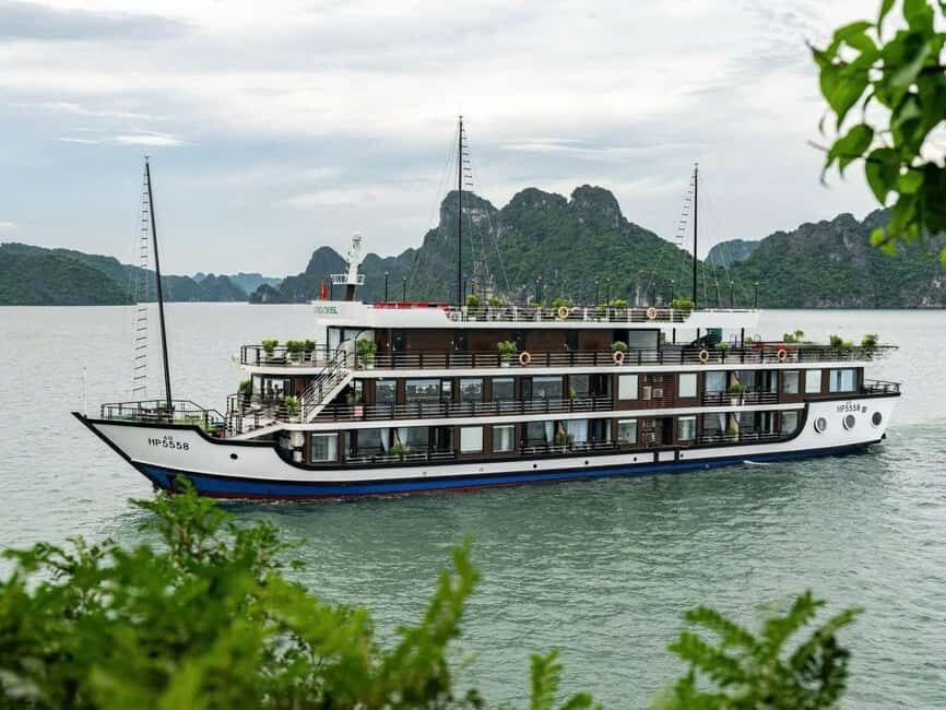 Hanoi: 2-Day Ha Long & Lan Ha Bay 5-Star Boat with Balcony - What You’re Really Buying: 5-Star Cruising That Lets You Play