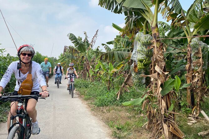 Hanoi City Bike Tour through Banana Island & Food Tasting - Why This Hanoi Bike Tour Works in Just 4 Hours