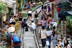 Hanoi City Half Day Private Tour: Hidden Corners & Train Street - Ho Chi Minh Mausoleum: the one stop you must schedule correctly
