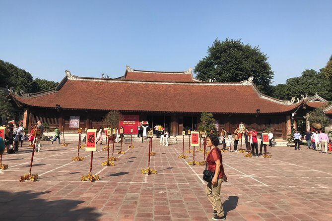 Hanoi City Half Day Private Tour: Hidden Corners & Train Street - Train Street: the main event, with tea and timing you can manage