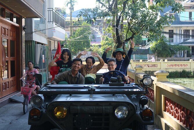 Hanoi City Tour Highlight, Train Street Combine visit Countryside - Imperial Citadel of Thang Long: the gate stop that gives you a real anchor