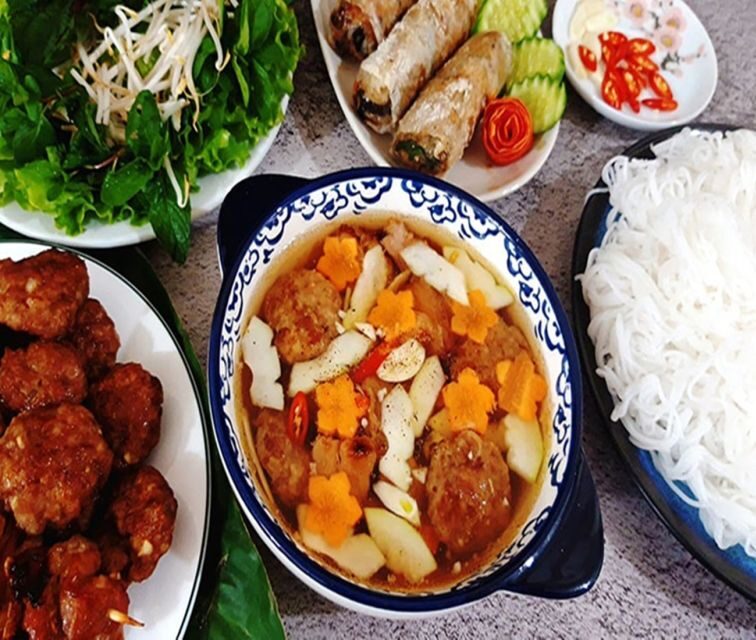 Hanoi: Eat Like a Local Small Group Street Food Tour - Should you book this Hanoi Eat Like a Local tour?