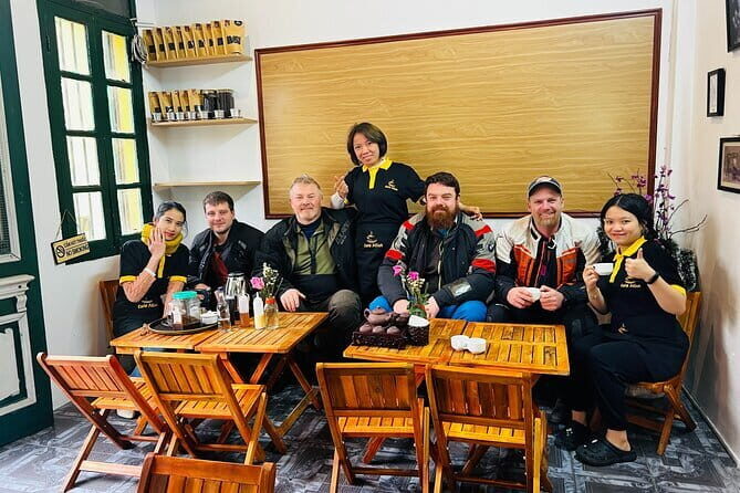 Hanoi Famous Michelin Guided Street Food Tour - Guides, Explanations, and the Difference Between Eating and Understanding