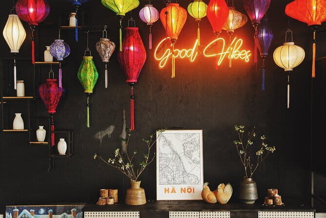 Hanoi Famous Michelin Guided Street Food Tour - Price and Value: Why $23.75 Can Make Sense