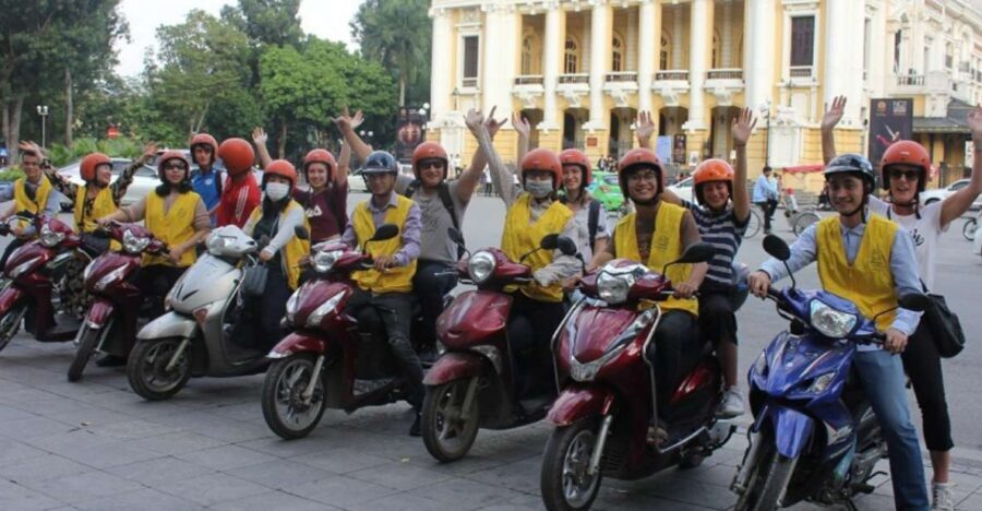 Hanoi: Food and Sightseeing Motorbike Tour with 7 Tastings - Price and value: $44 gets you more than snacks