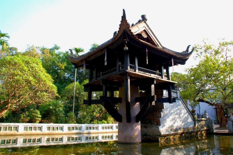 Hanoi: Full-Day City Tour and Water Puppet Show - Water Puppet Theater by Sword Lake: The 50-Minute Finale