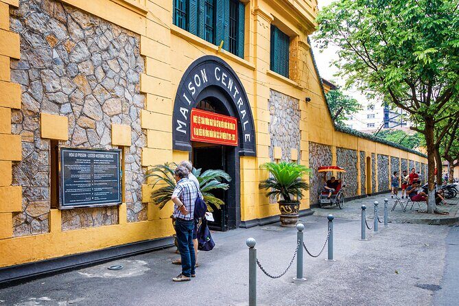 Hanoi Heritage Premium Daily Tour - Vietnam Museum of Ethnology: 54 Groups in One Place