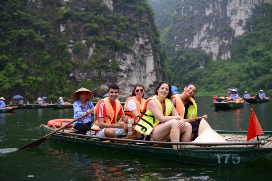 Hanoi: Hoa Lu, Trang An, and Mua Cave Full-Day Trip - The rhythm of the day: where time feels tight and where you can breathe