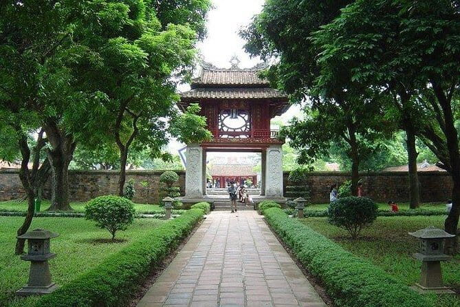 Hanoi in a day from Halong city - Hanoi Orientation Stops: Opera House to Train Street (Duong Tau)