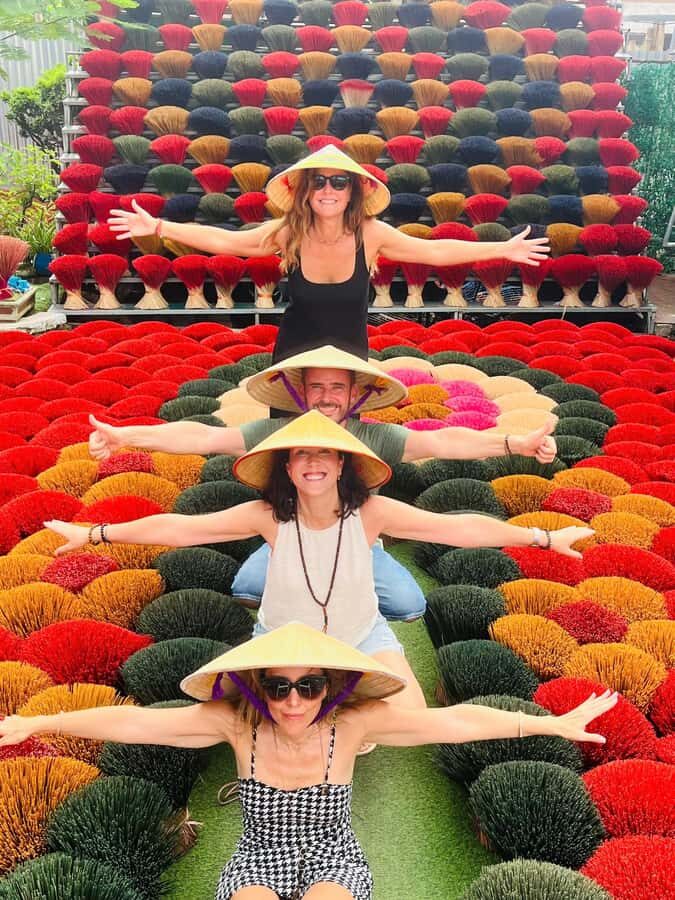 Hanoi: Incense Village, Hat, Lacquer Tour & City Highlights - Train Street as an optional add-on: use it like a buffer, not the main event