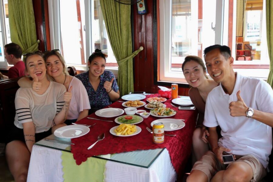 Hanoi: Islands & Caves Ha Long Cruise with Lunch & Kayaking - Thien Cung Cave: Stairs, Timing, and Why It’s More Than a Quick Stop
