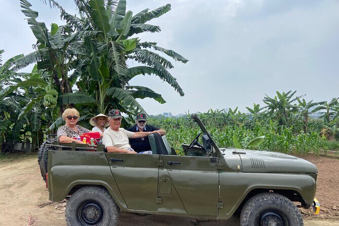 Hanoi Jeep Tour: City Highlights, Train St & Hidden Gems - Tao Sach Pagoda: Buddhist calm without the time sink