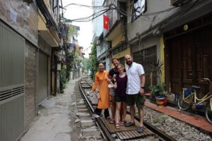 Hanoi Jeep Tours Led By Women: City & Red River Half Day - Meeting and Pickup: How Your Half-Day Gets Rolling