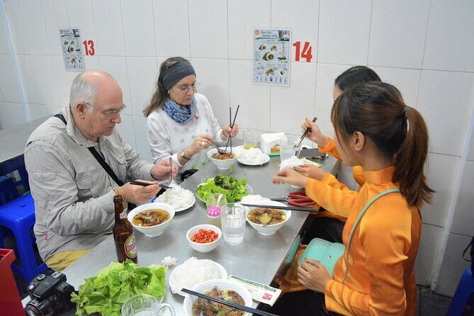 Hanoi Jeep Tours Led By Women: City & Red River Half Day - Huu Tiep Lake and the Downed B-52: Neighborhood Stories in Narrow Alleys