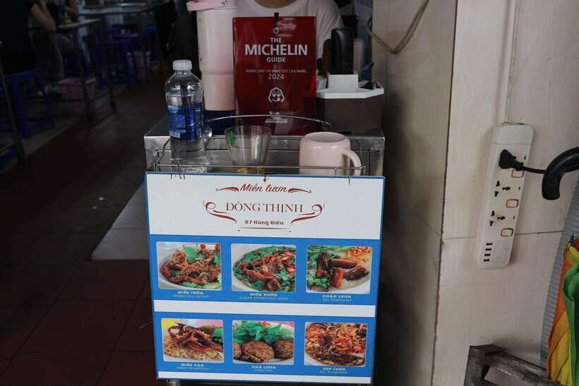 Hanoi: Michelin Guide Street Food Walking Tour - Glass noodles with crispy deep-fried eel: crunch meets comfort