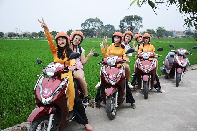 Hanoi Motorbike Tours Led By Women: Hanoi Outskirts & Rural Life - The safety briefing and your first ride over Long Bien Bridge