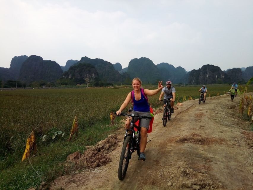 Hanoi: Ninh Binh, Bai Dinh/Hoa Lu, Trang An, & Mua Cave Tour - Trang An Boat Tour: Caves, Greenery, and Ha Long Bay on Land