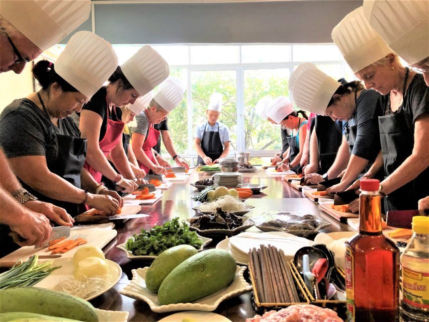Hanoi: Old Quarter Market Tour and Cooking Class with Meal - Old Quarter Meeting Point at Hoang’s Restaurant
