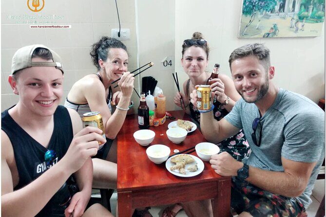 Hanoi old quarter sightseeing & street food eating by Motorcycle - How a 3-hour motorcycle tour changes your street-food game