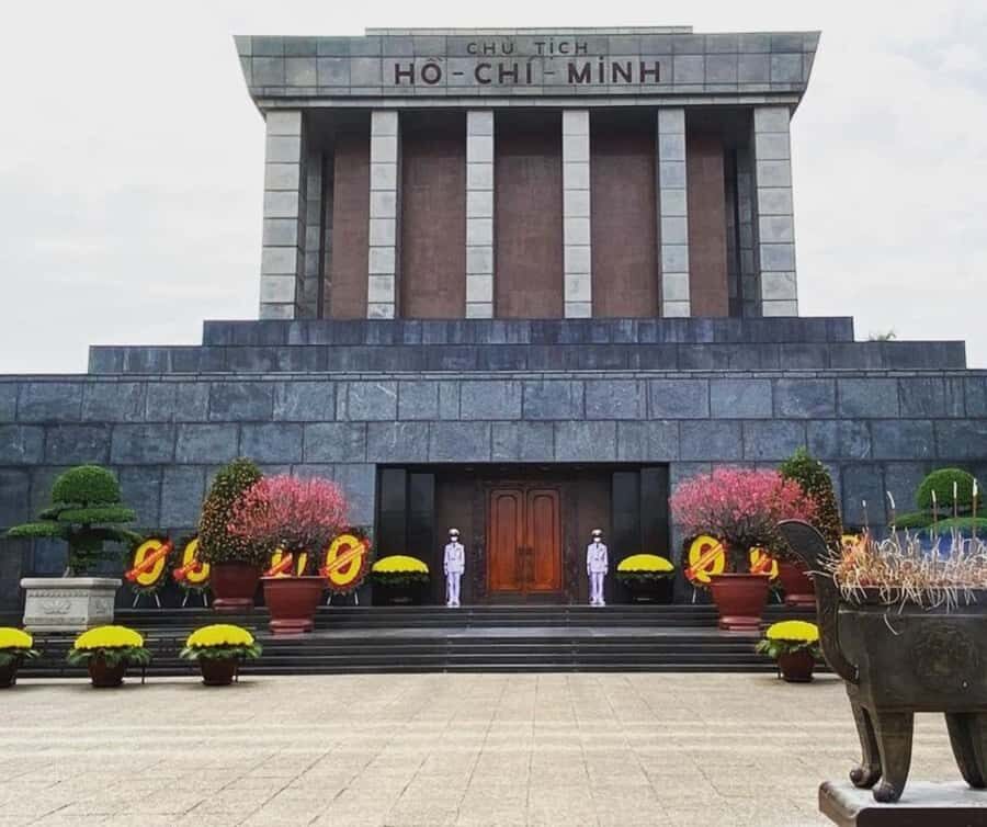 Hanoi: Private Half-day City Highlights and Hidden Gems Tour - Old Quarter Ta Hien Corner: the day lands where the energy lives