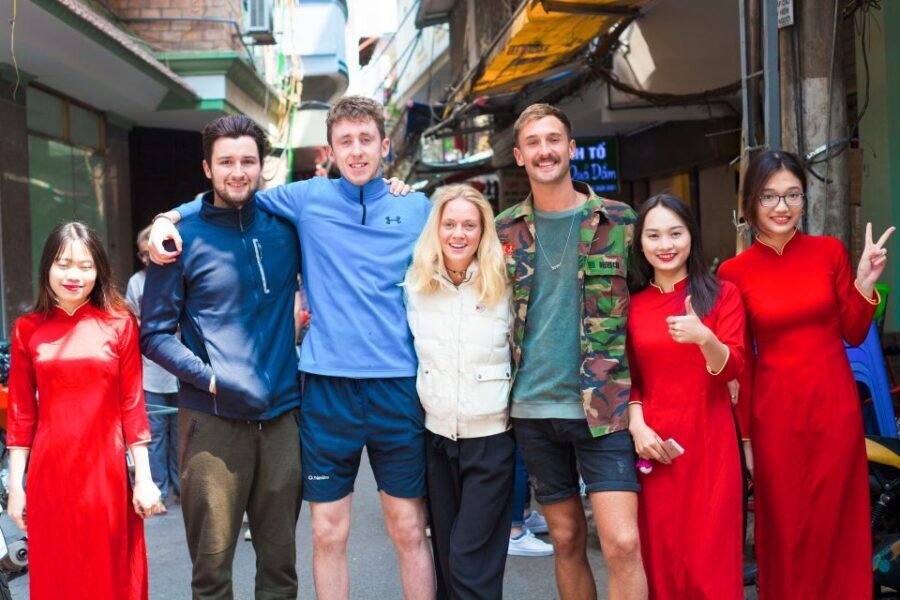 Hanoi: Small-Group Street Food Walking Tour - What kind of traveler this tour suits best