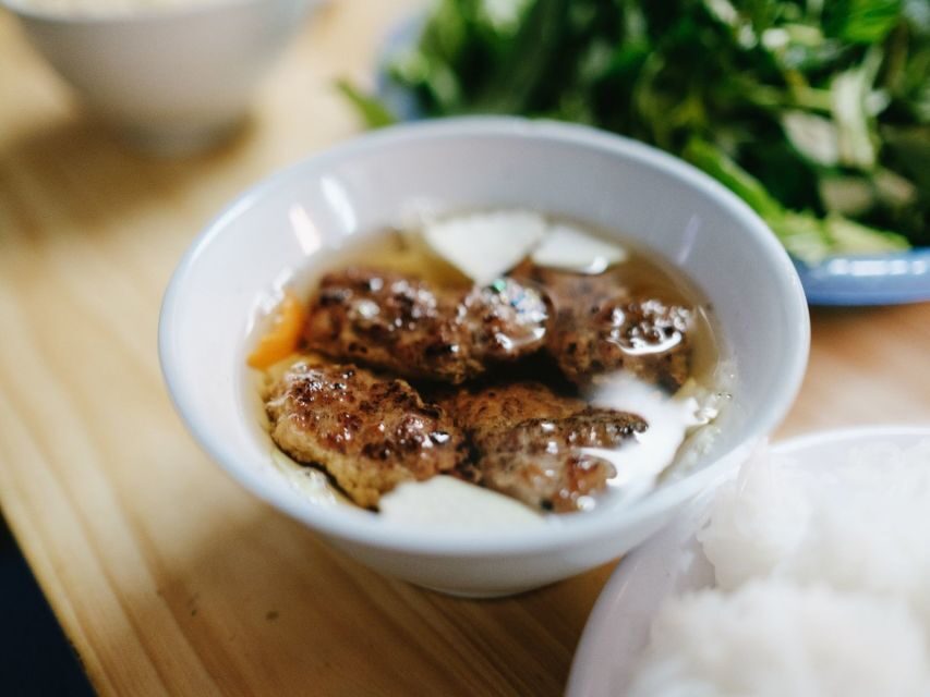 Hanoi: Street Food Experience with 5 Food Stops - Egg coffee at Cafe Phố Cổ: Hoan Kiem Lake views without the crowds